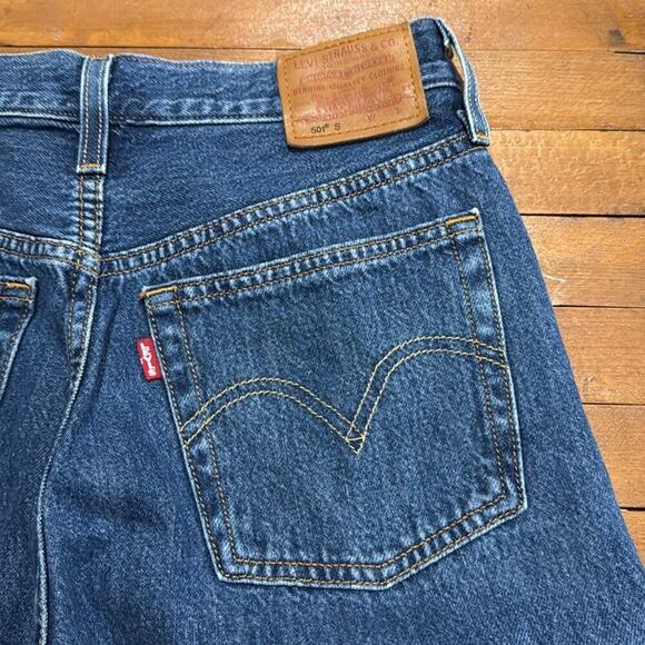 Levi's Denim - Womens Levis 501 Premium Med Wash Jeans Size 25x30